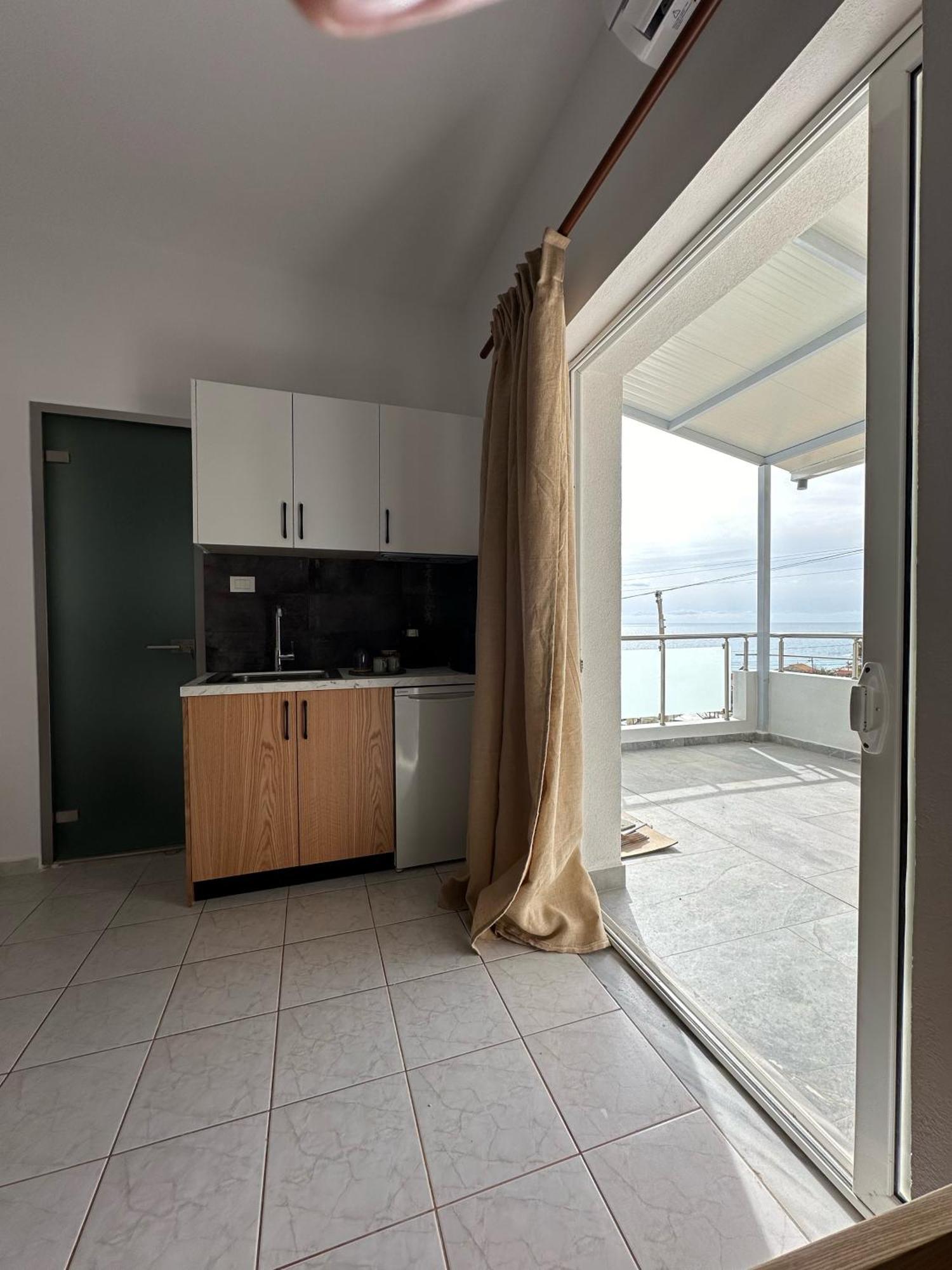 Harmonia Guest House 2 Himarë Oda fotoğraf